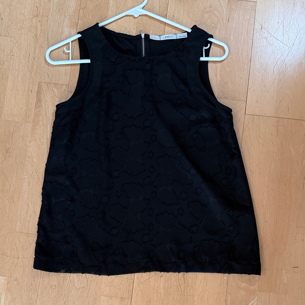 Gibson Black Floral Jacquard Sleeveless Top